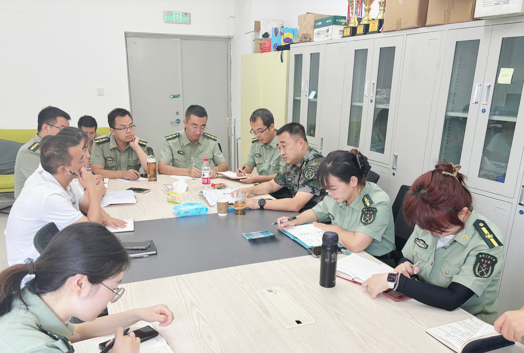 司机社
召开学生工作会