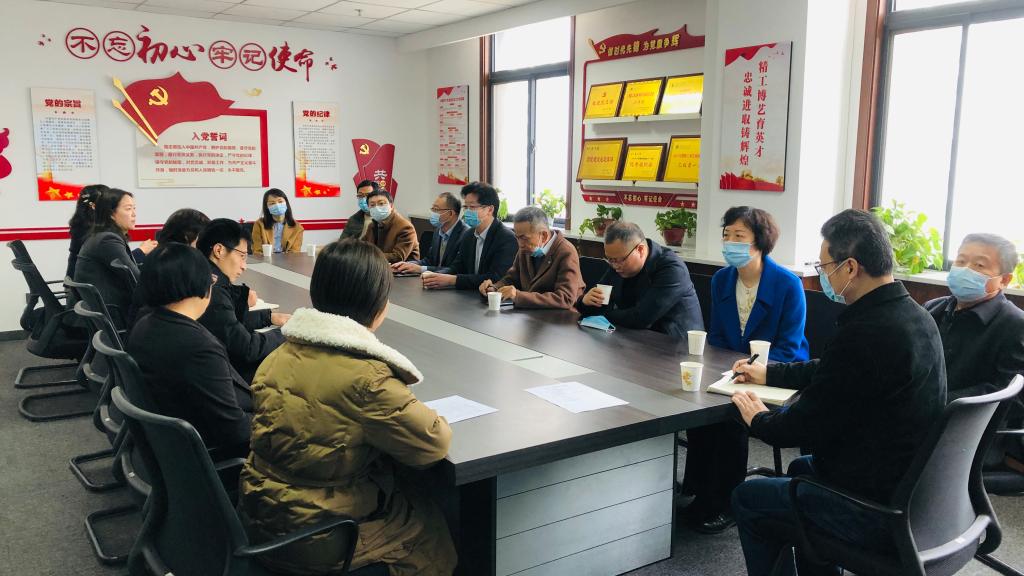 司机社党委
书记刘卫国一行走访司机社
