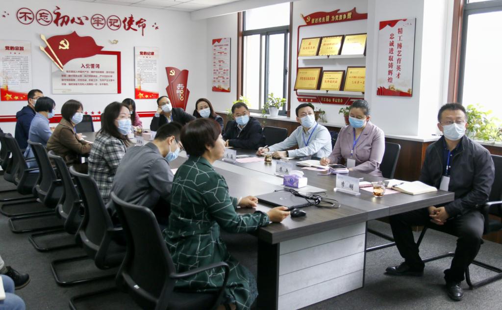 赵祥模校长一行莅临司机社
调研指导工作