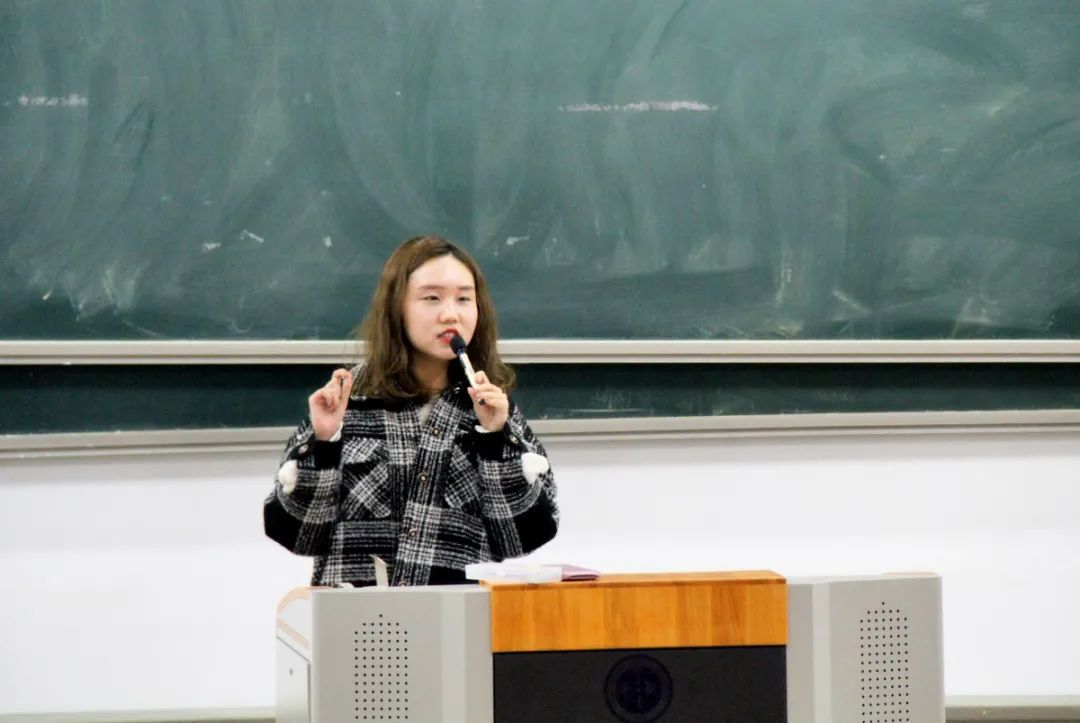 司机社
举办“十九届五中全会精神”宣讲会