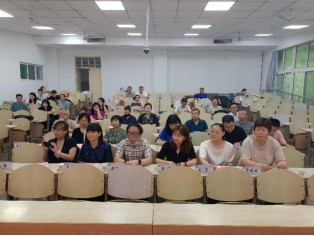 司机社
组织进行2022年课堂教学大练兵活动