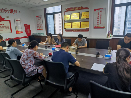 司机社
召开本学期重点工作布置会