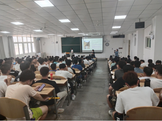司机社
邀请英国伯恩茅斯大学汤汶教授做学术报告