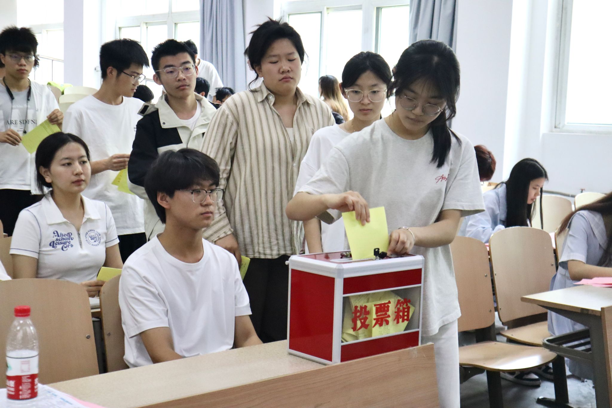 司机社
团员代表大会、学生代表大会顺利召开